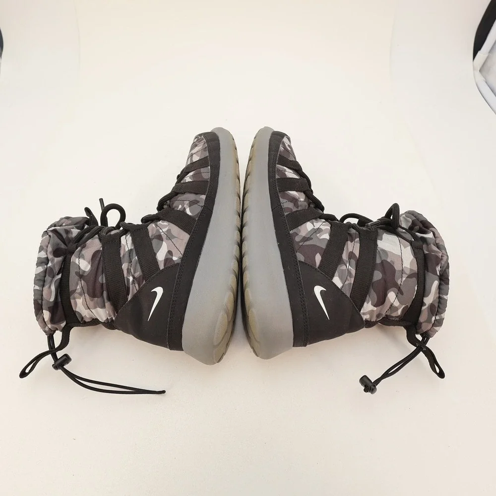 Nike Roshe One Hi Flash GS Camo Winter Boots Black Grey 807425-001 Womens 7.5